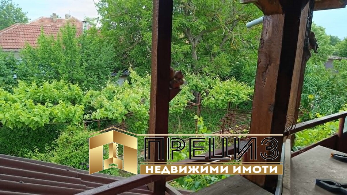 House in Zlatna niva - Property Details 1