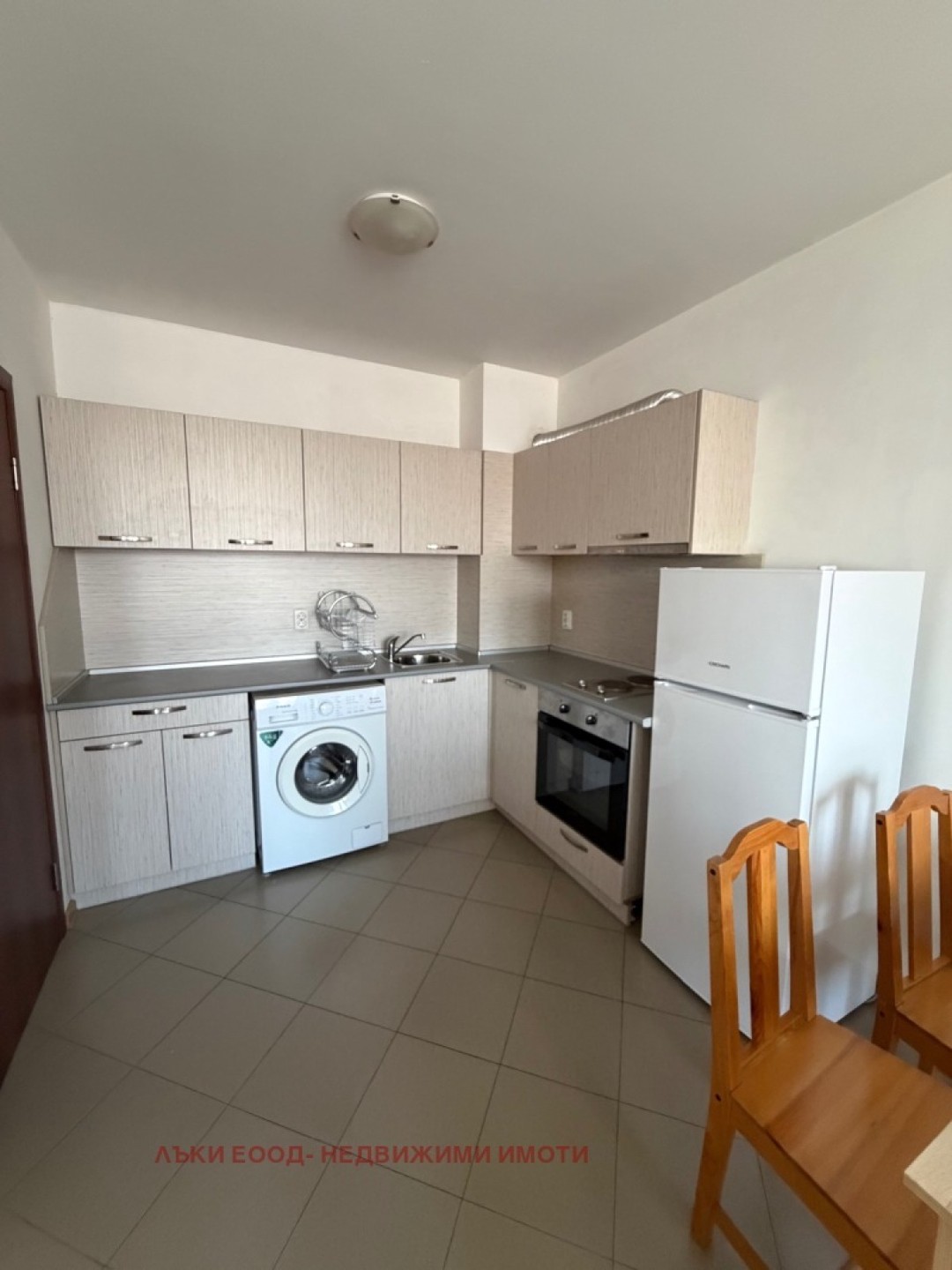 Apartment in Studentski Grad - Property Details 1