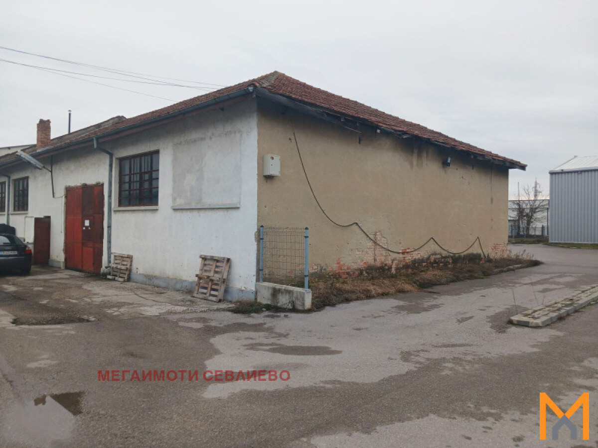 Commercial in Sevlievo - Property Details 1