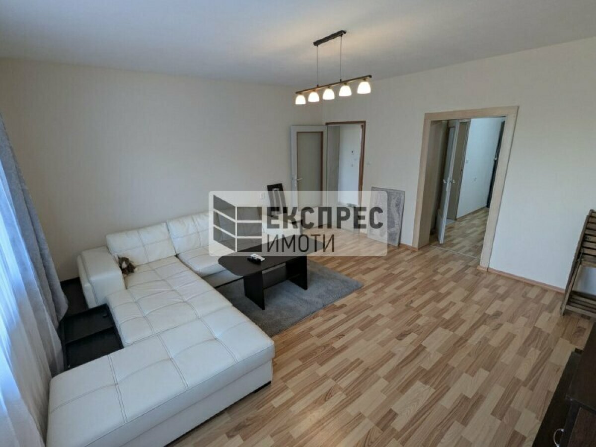 Apartment in Wide Center - Property Details 1
