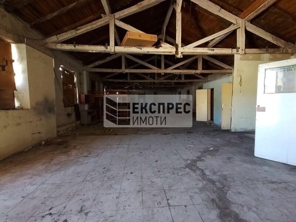 Commercial in Troshevo - Property Details 1