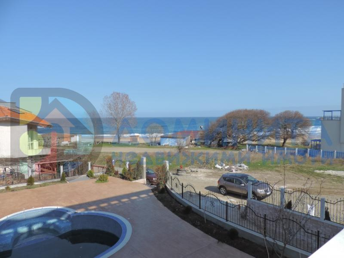 Studio in Lozenets - Property Details 1