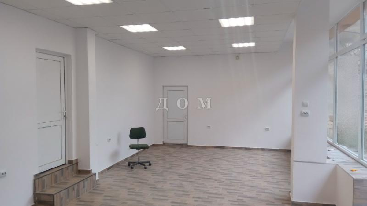 Търговски имот в Център - Детайли за имота 1
