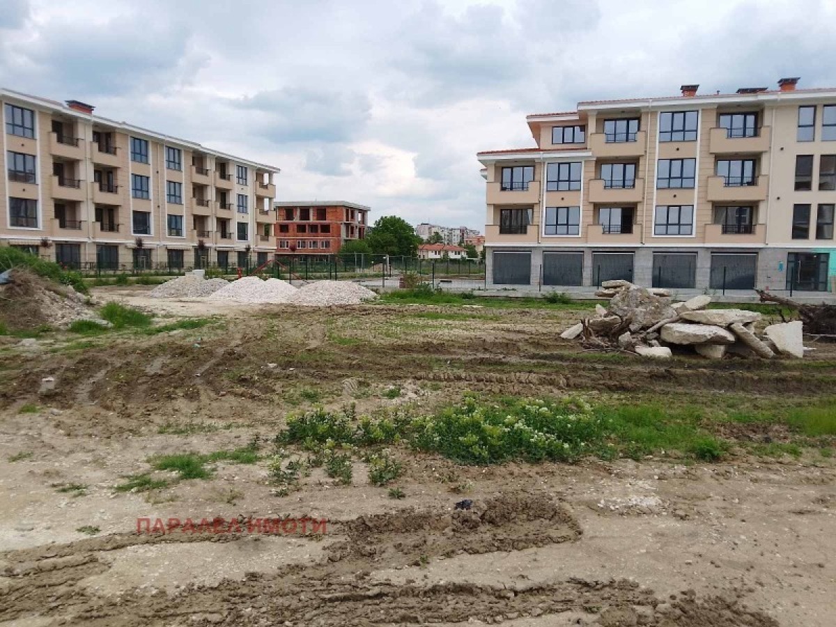 Apartment in Ostromila - Property Details 1