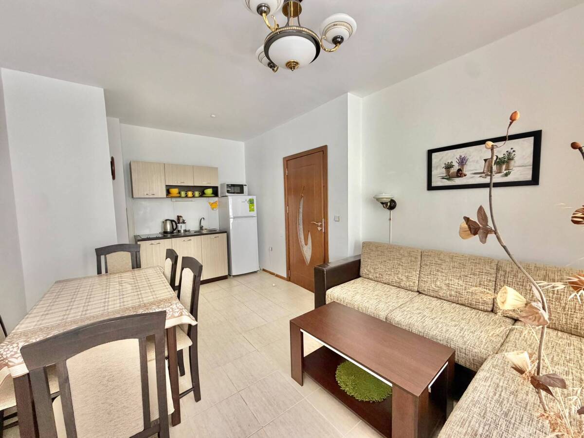 Apartment in Ravda - Property Details 1