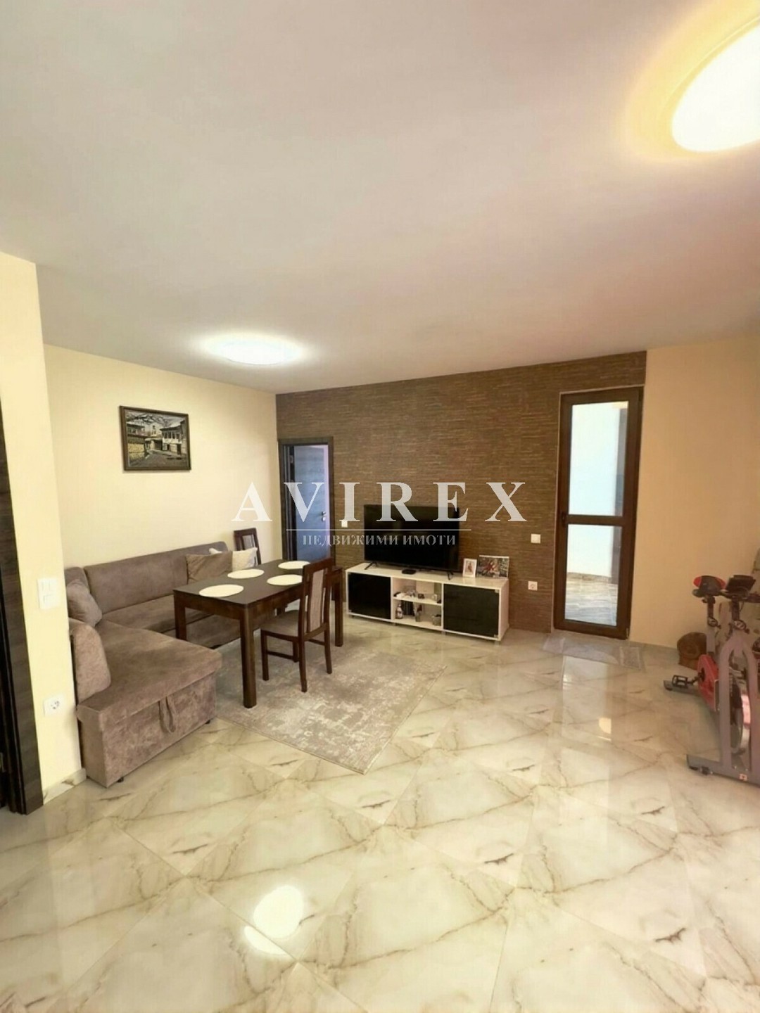 Apartment in Komatevski Junction - Property Details 1