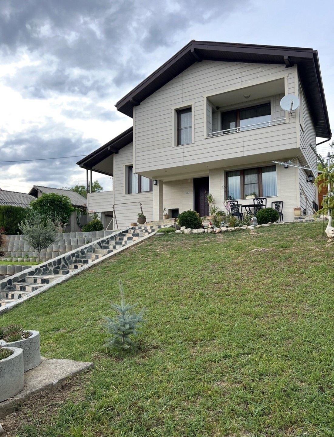 House in Krasen - Property Details 1