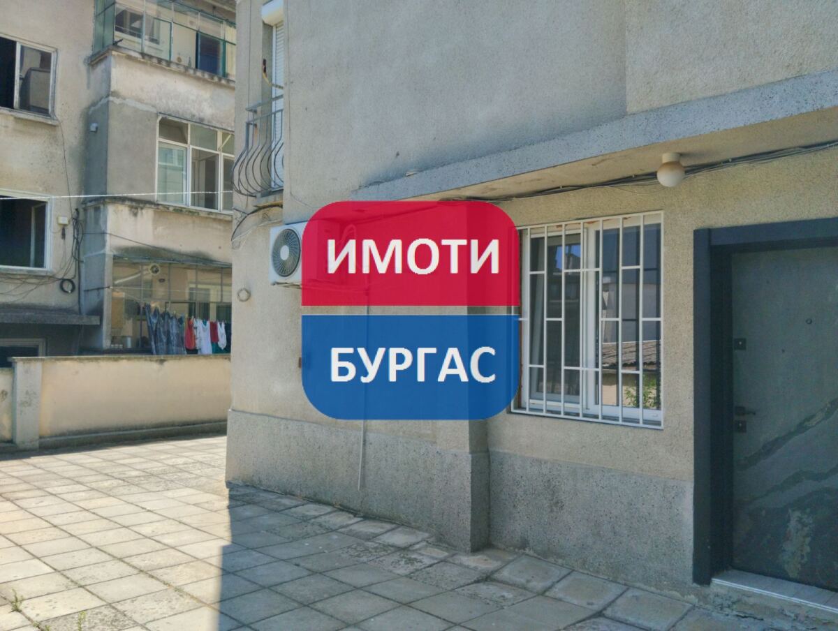 Апартамент в Възраждане - Детайли за имота 1