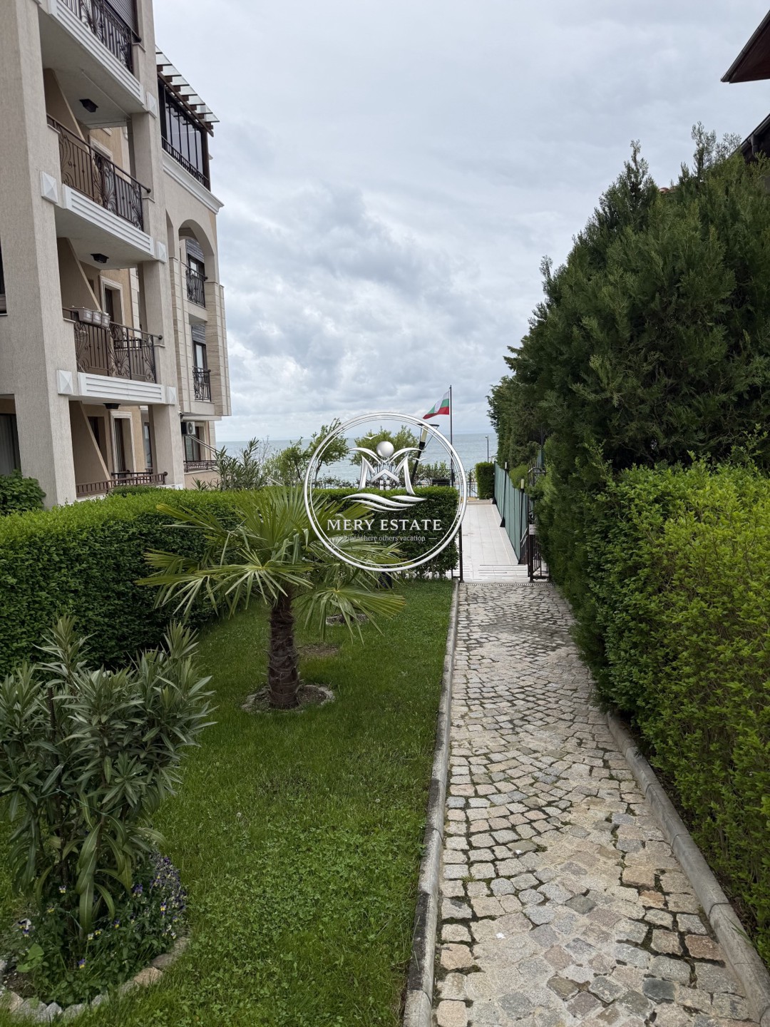 Apartment in Sveti Vlas - Property Details 1