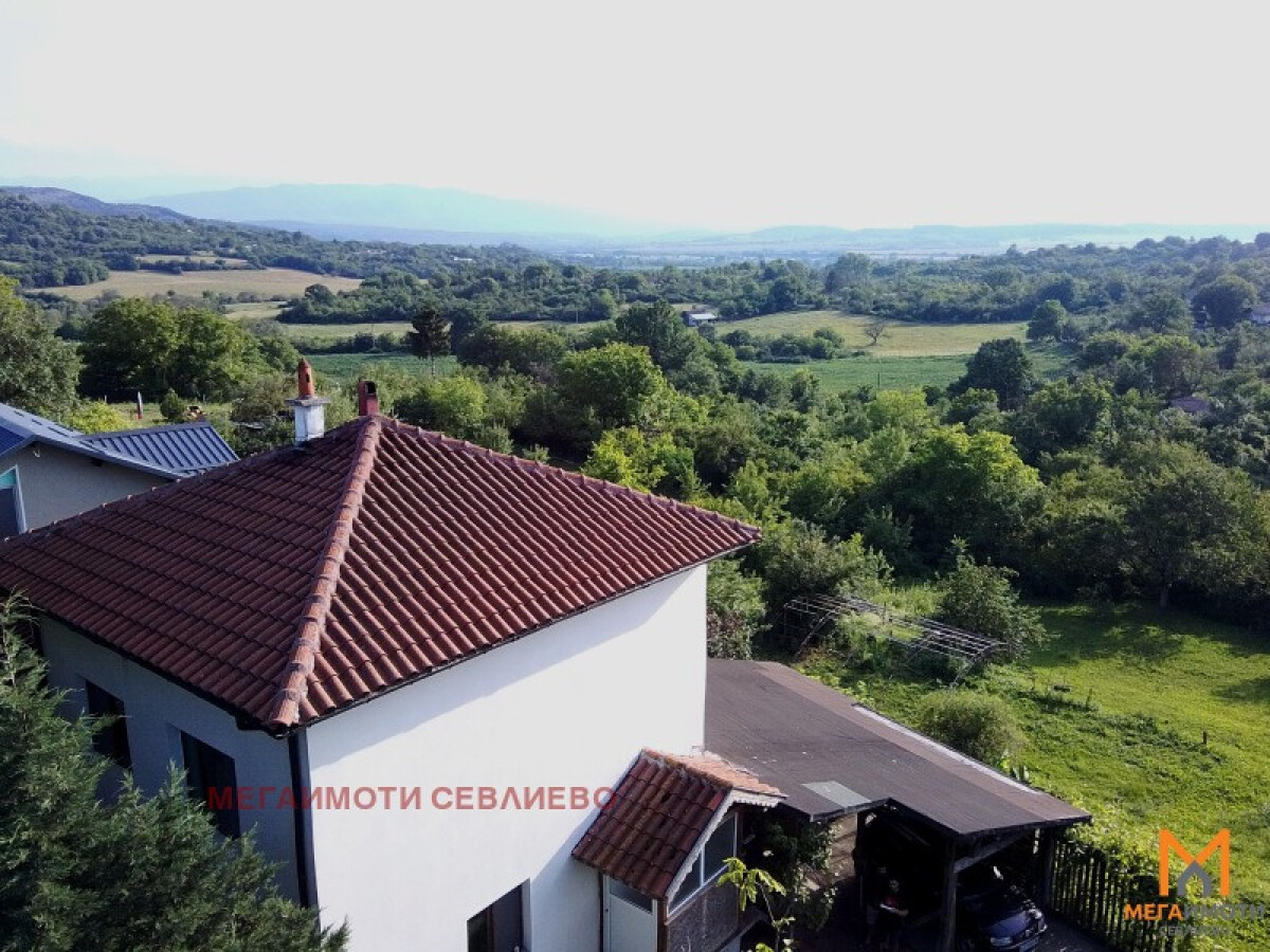 House in Sevlievo - Property Details 1