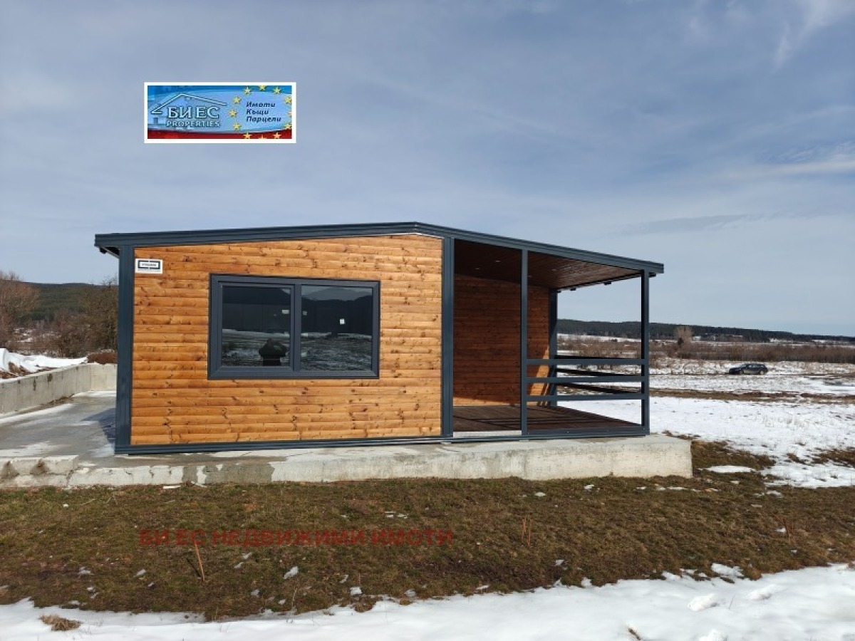House in Relyovo - Property Details 1