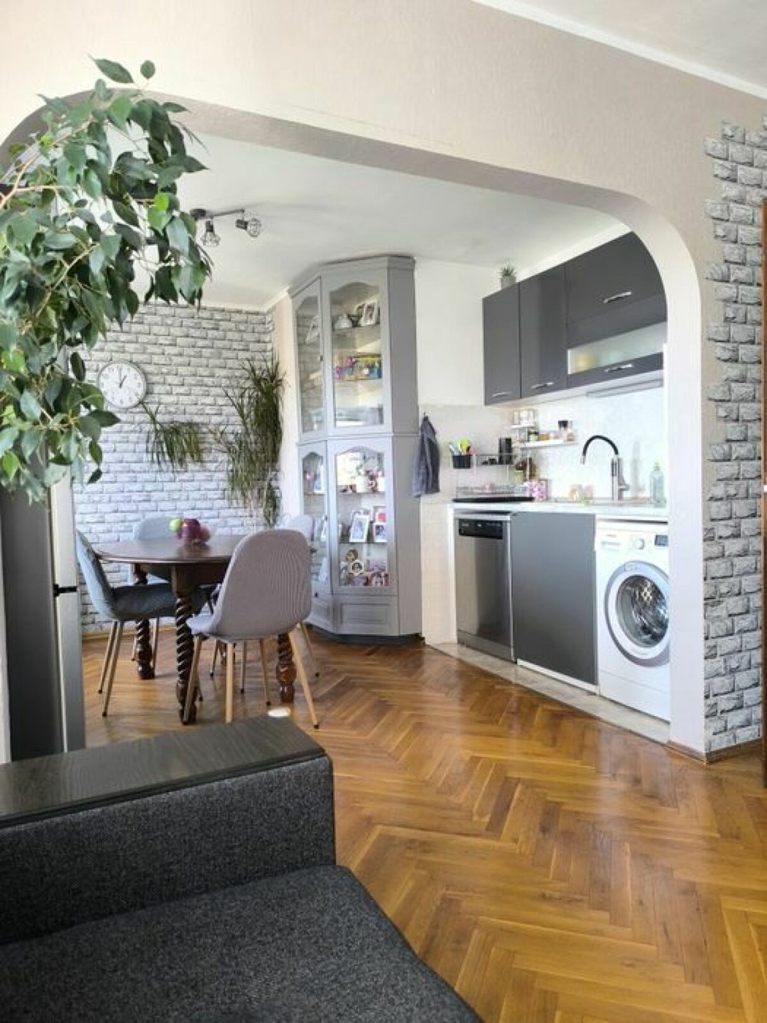 Apartment in Vladislav Varnenchik 2 - Property Details 1