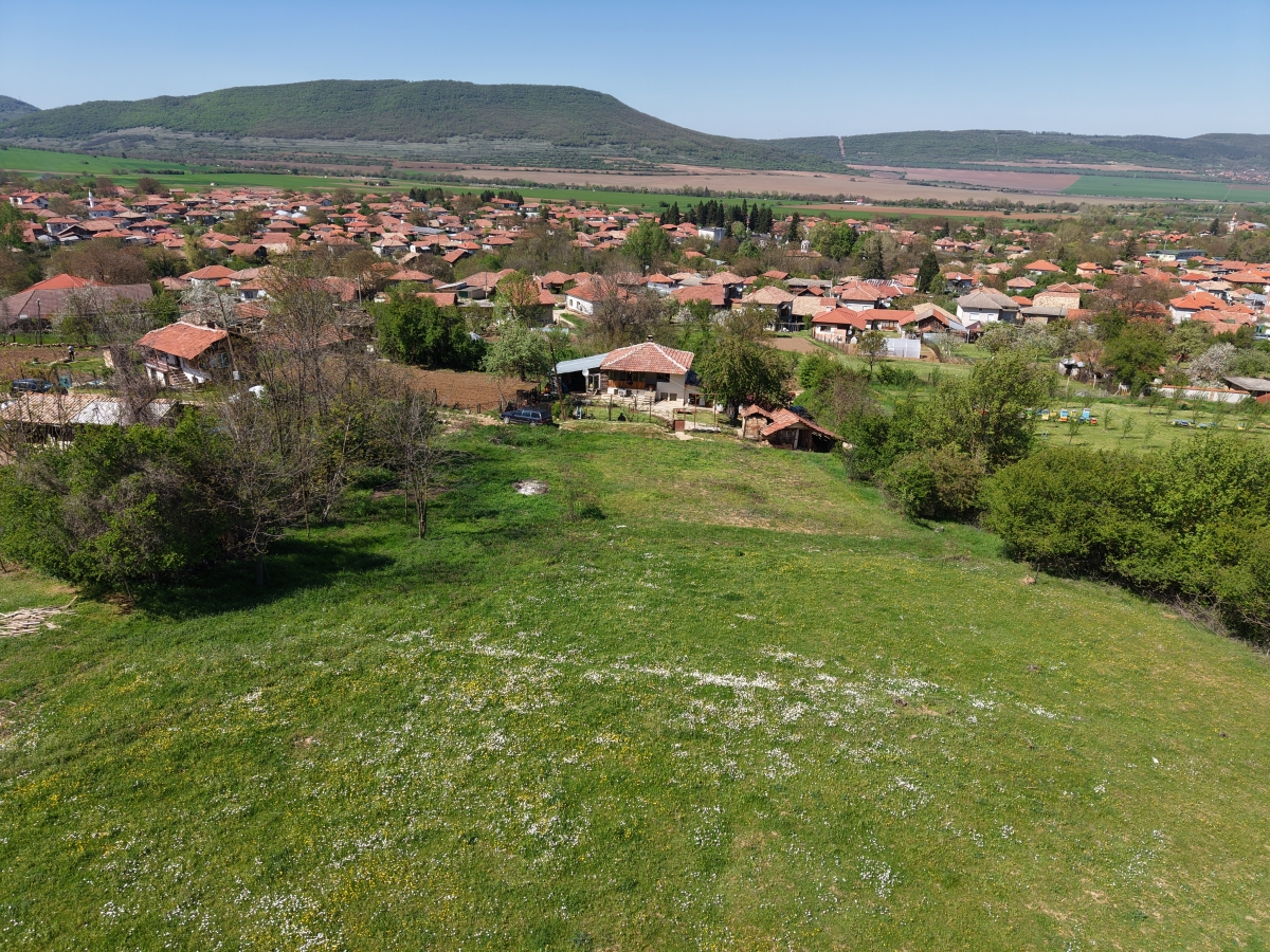 Plot in Ryahovtsite - Property Details 1
