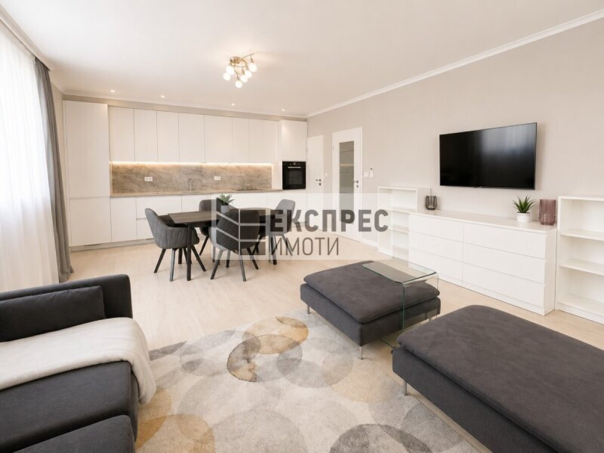 Apartment in Grand Mall - Property Details 1