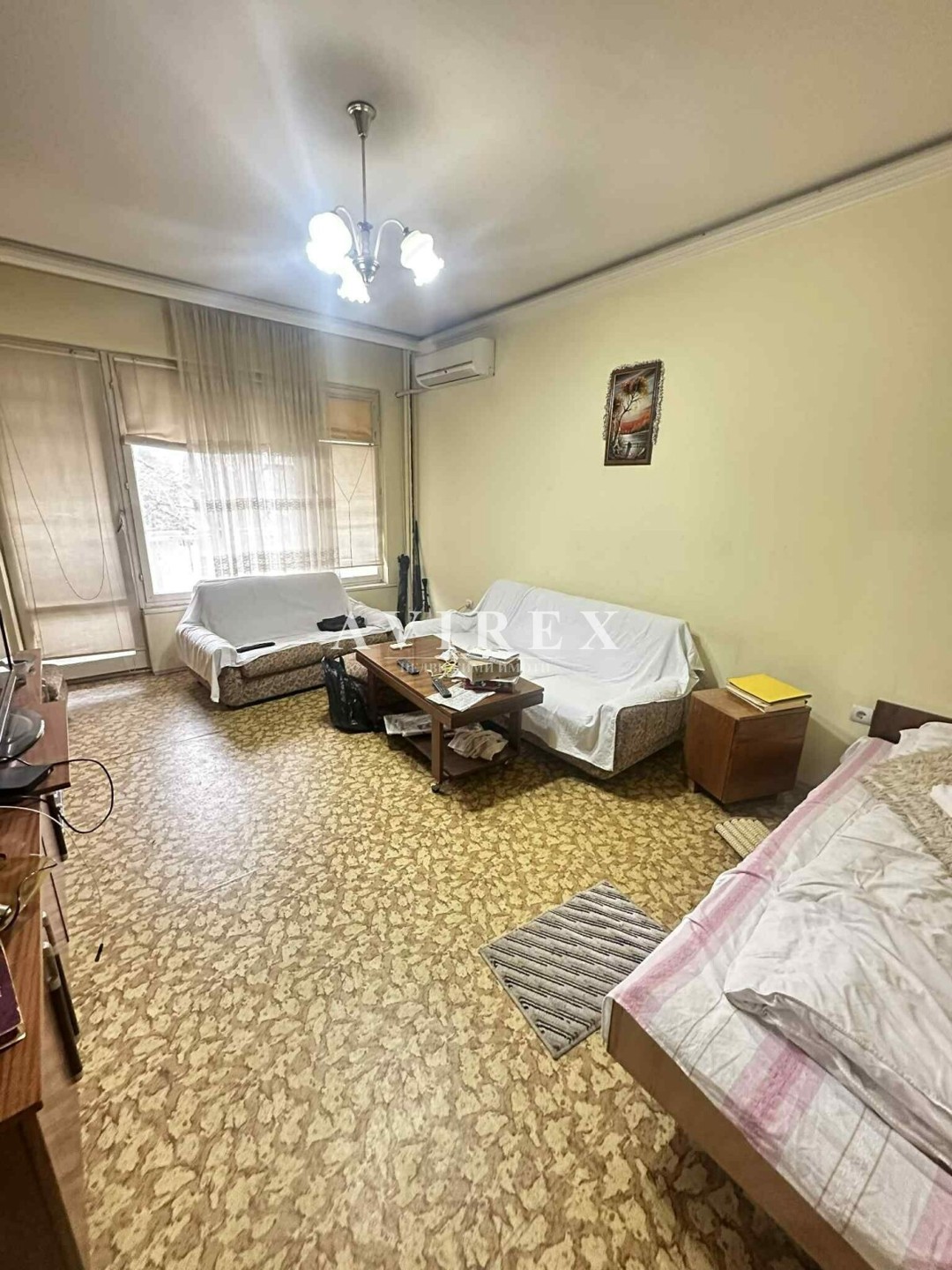 Апартамент в Кючук Париж - Детайли за имота 1