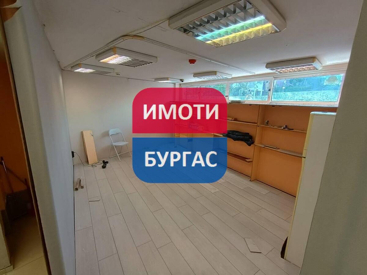 Търговски имот в Славейков - Детайли за имота 1