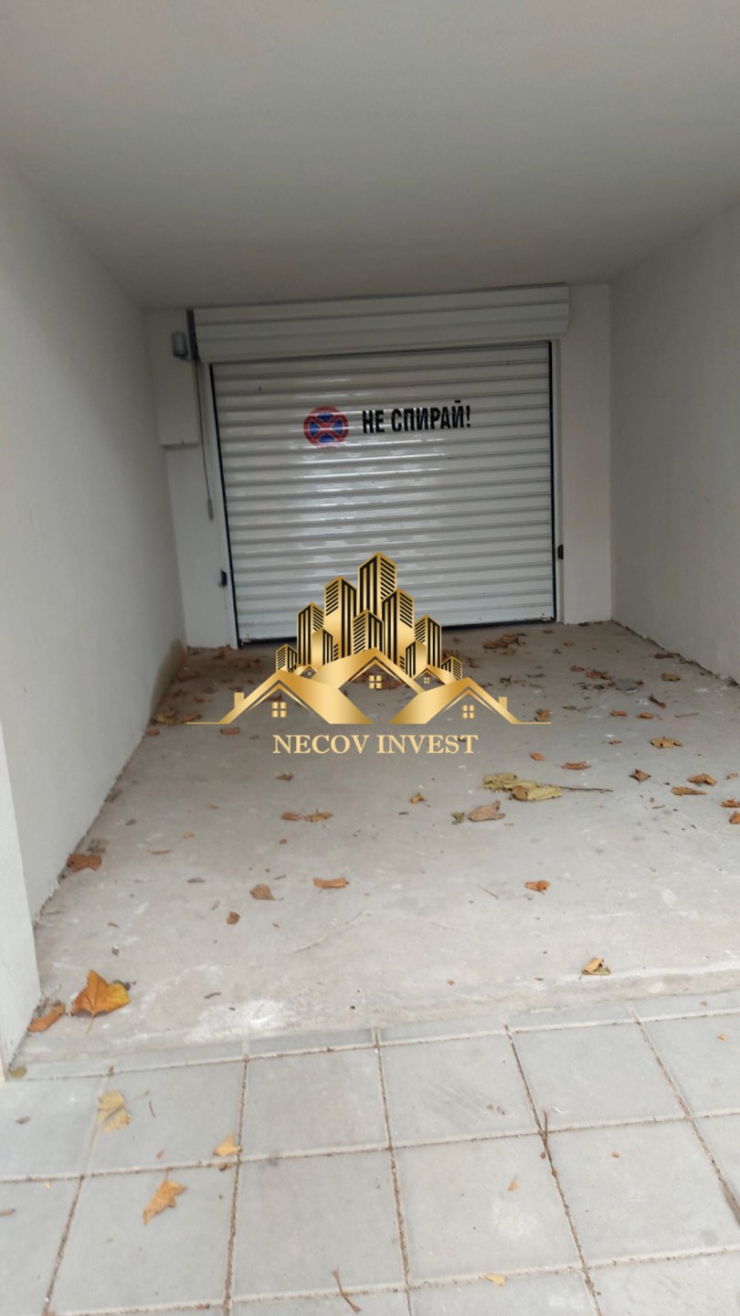 Garage in Bus Station - Property Details 1