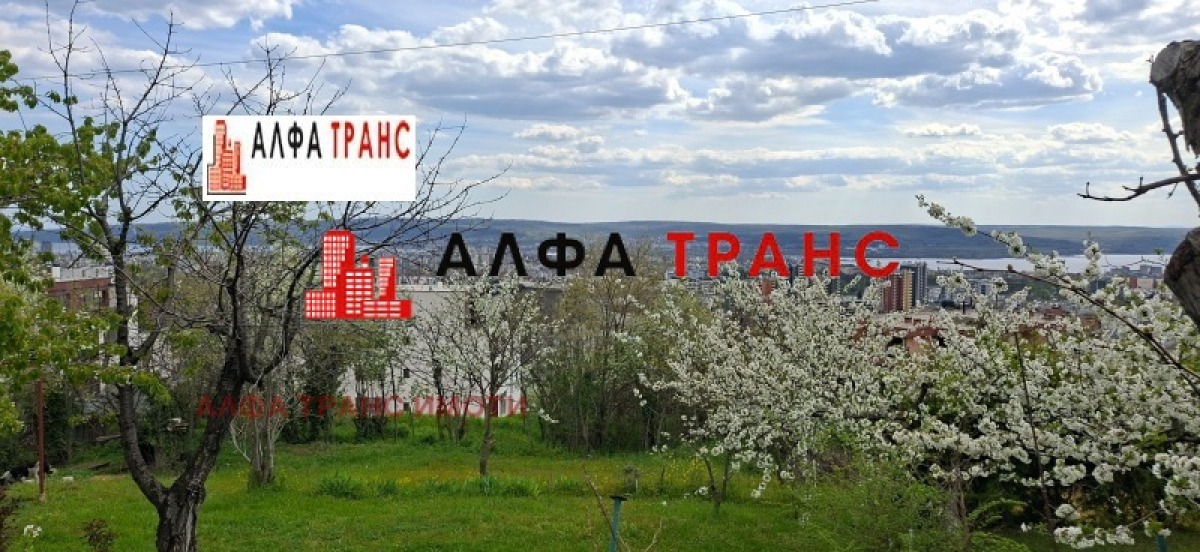 Къща в Пчелина - Детайли за имота 1