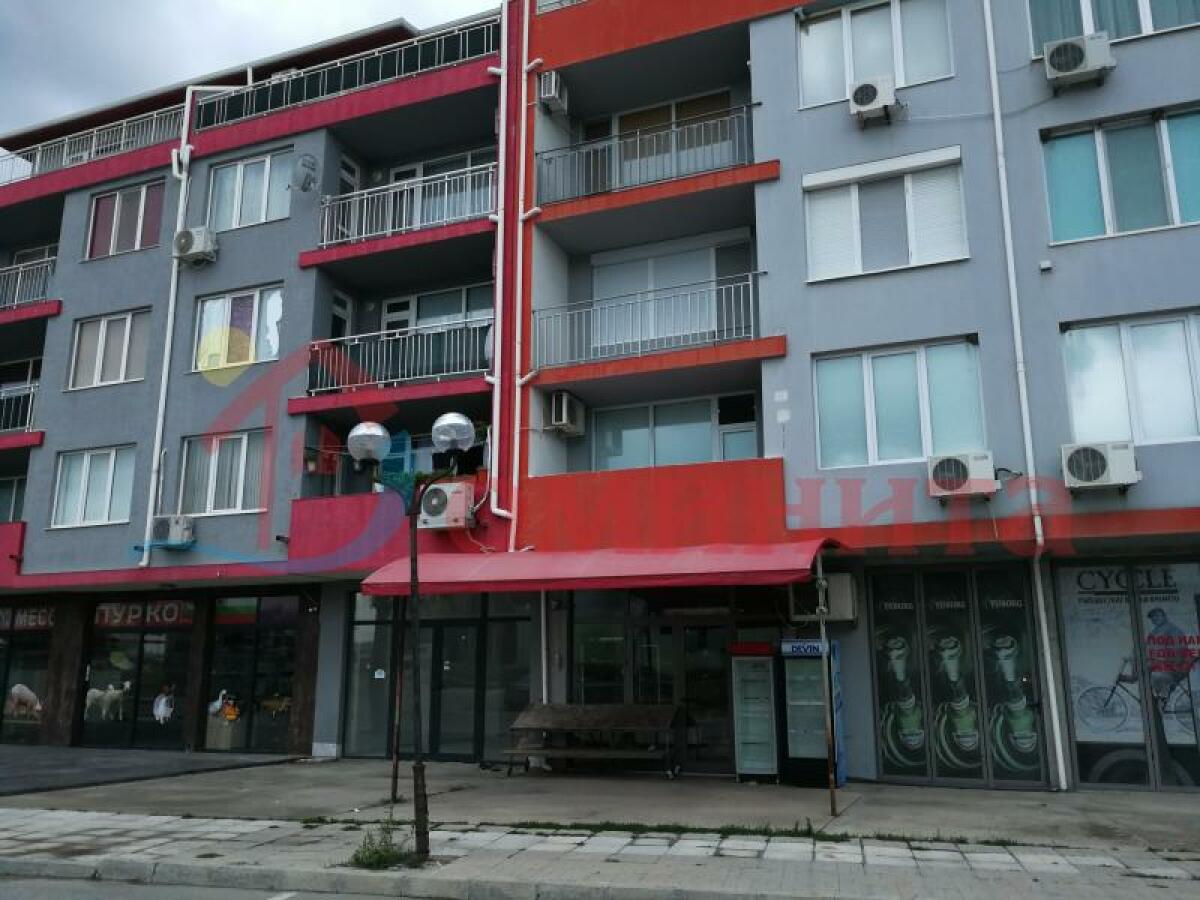 Търговски имот в Приморско - Детайли за имота 1