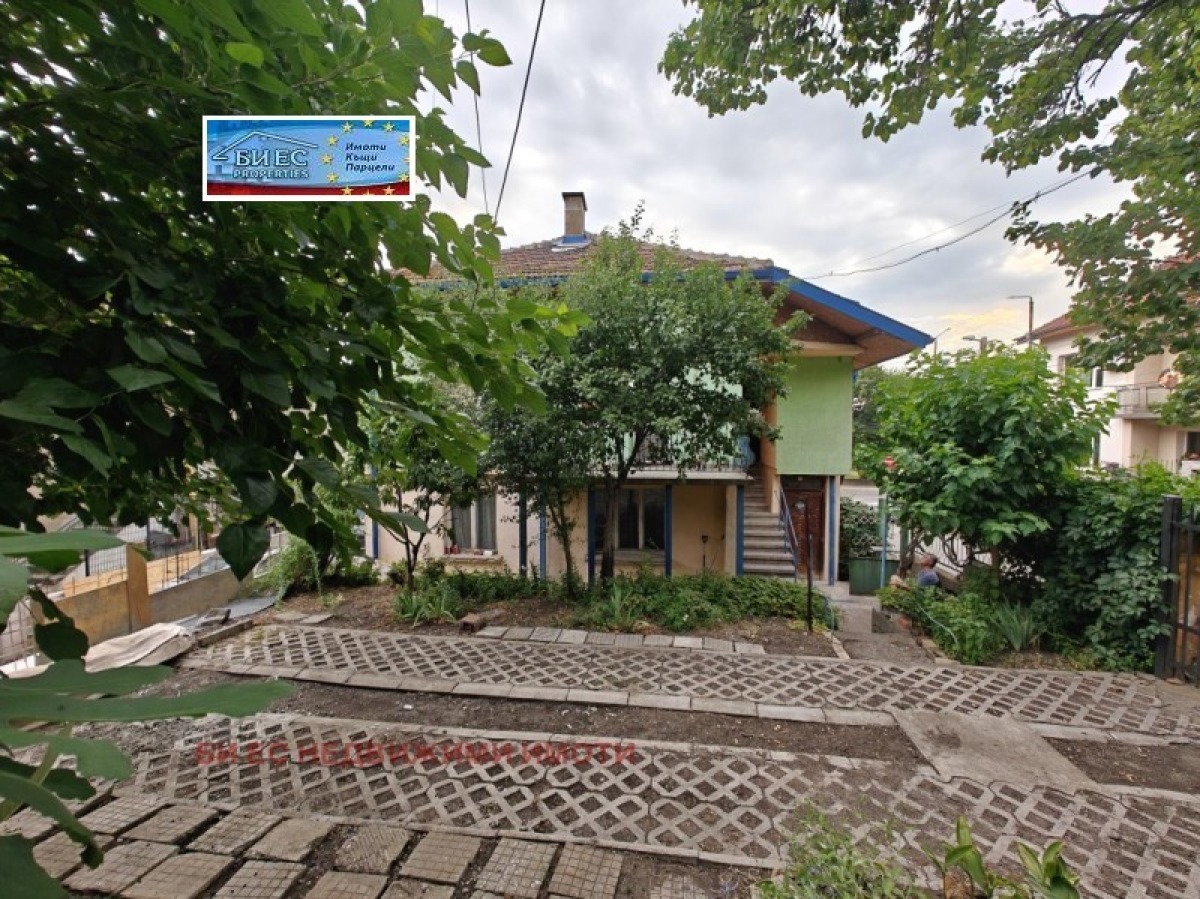 Църква, гр. Перник