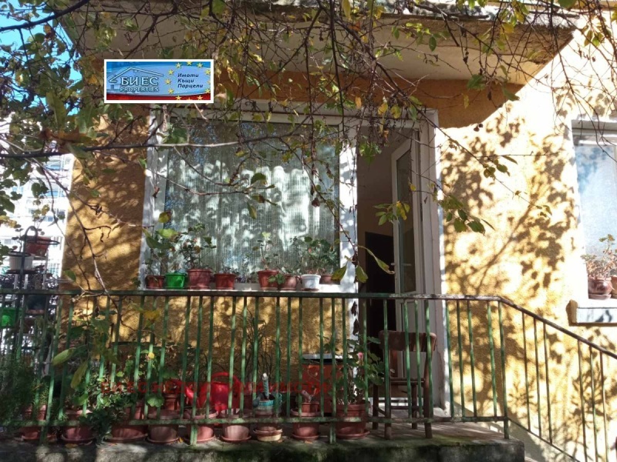  Botevgrad, Sofia