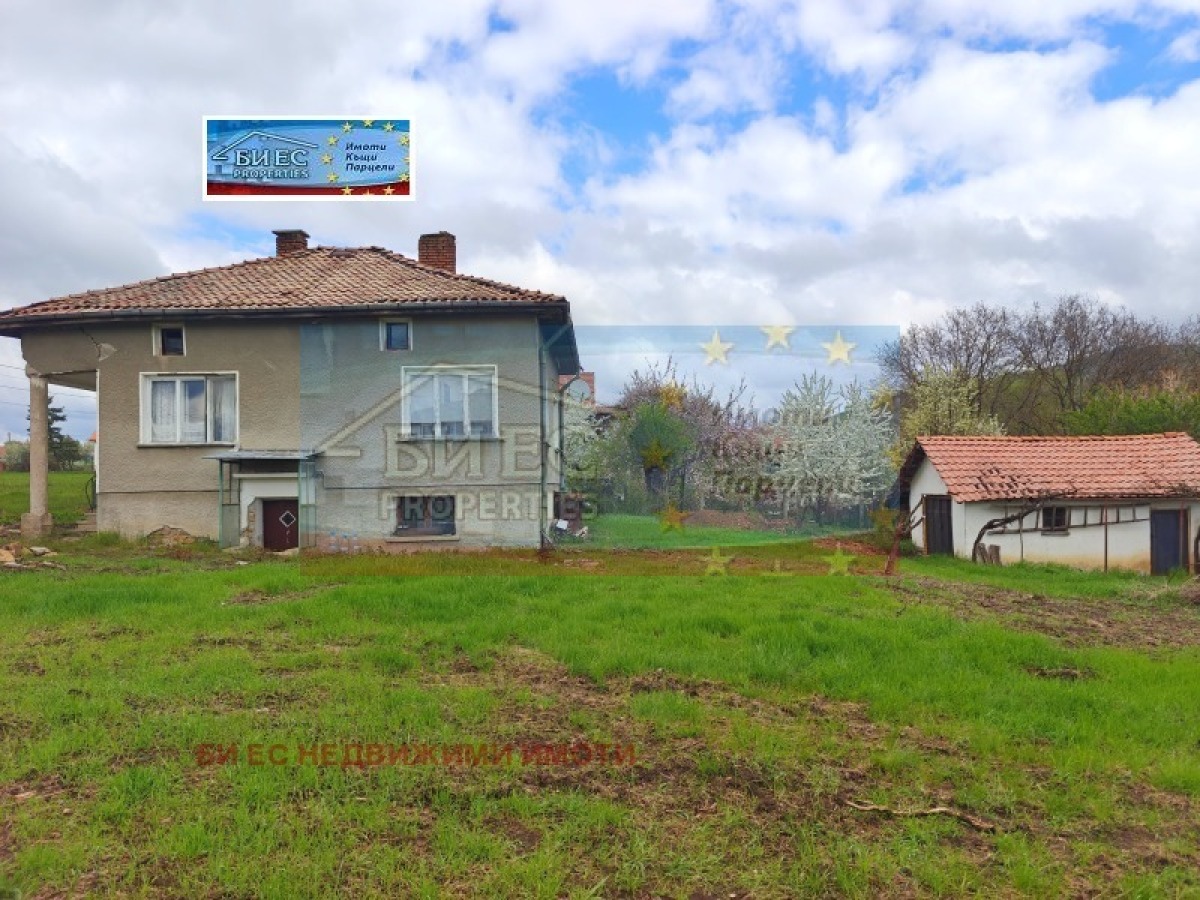  Garlo, Pernik