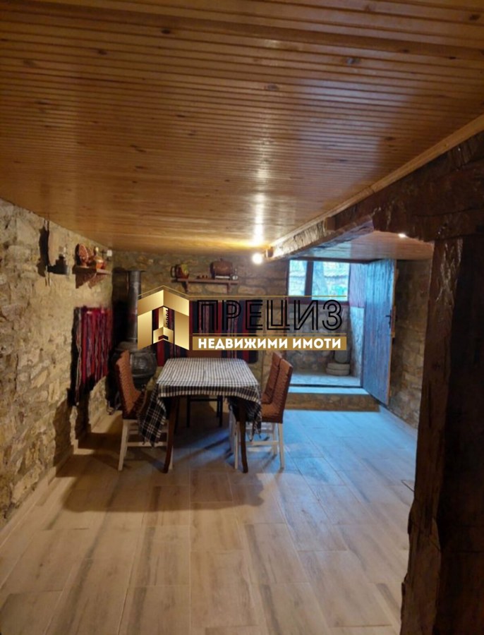  Lovets, Shumen